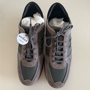 Hogan shoes. Sneakers size 8.  Brand new